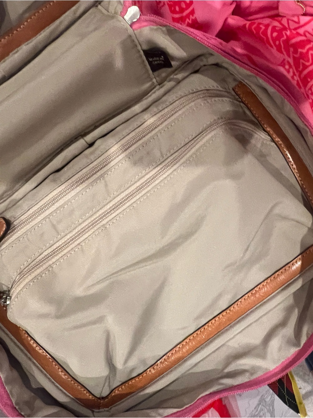 Coach Cosmetics Bag - Picture 3 of 7